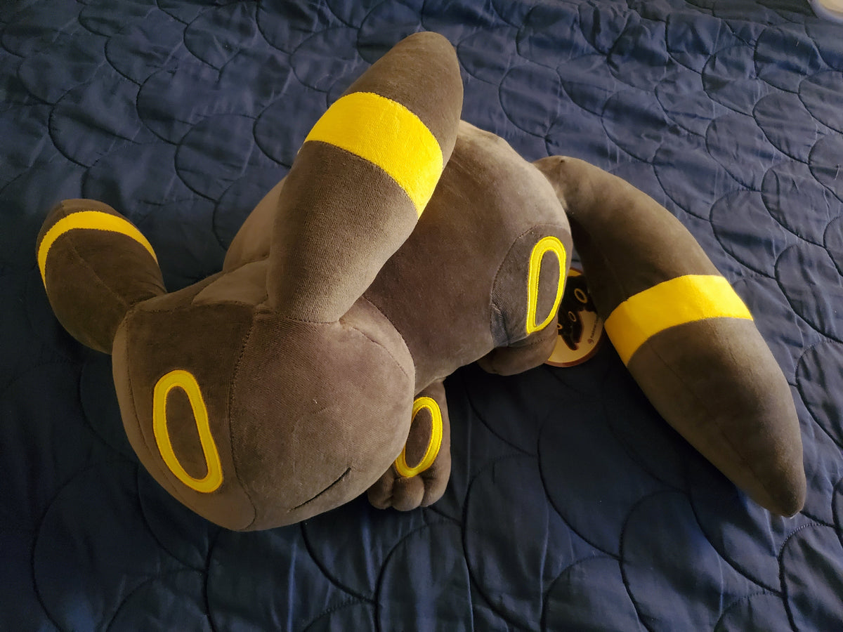 Pokémon Center Umbreon Sleeper Plush – Authentic, with Tags