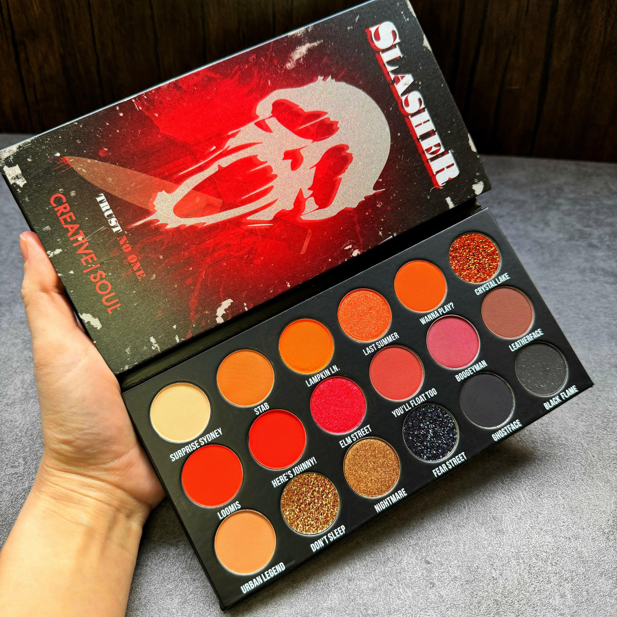 Slasher Eyeshadow Palette – 18 Horror-Inspired Shades