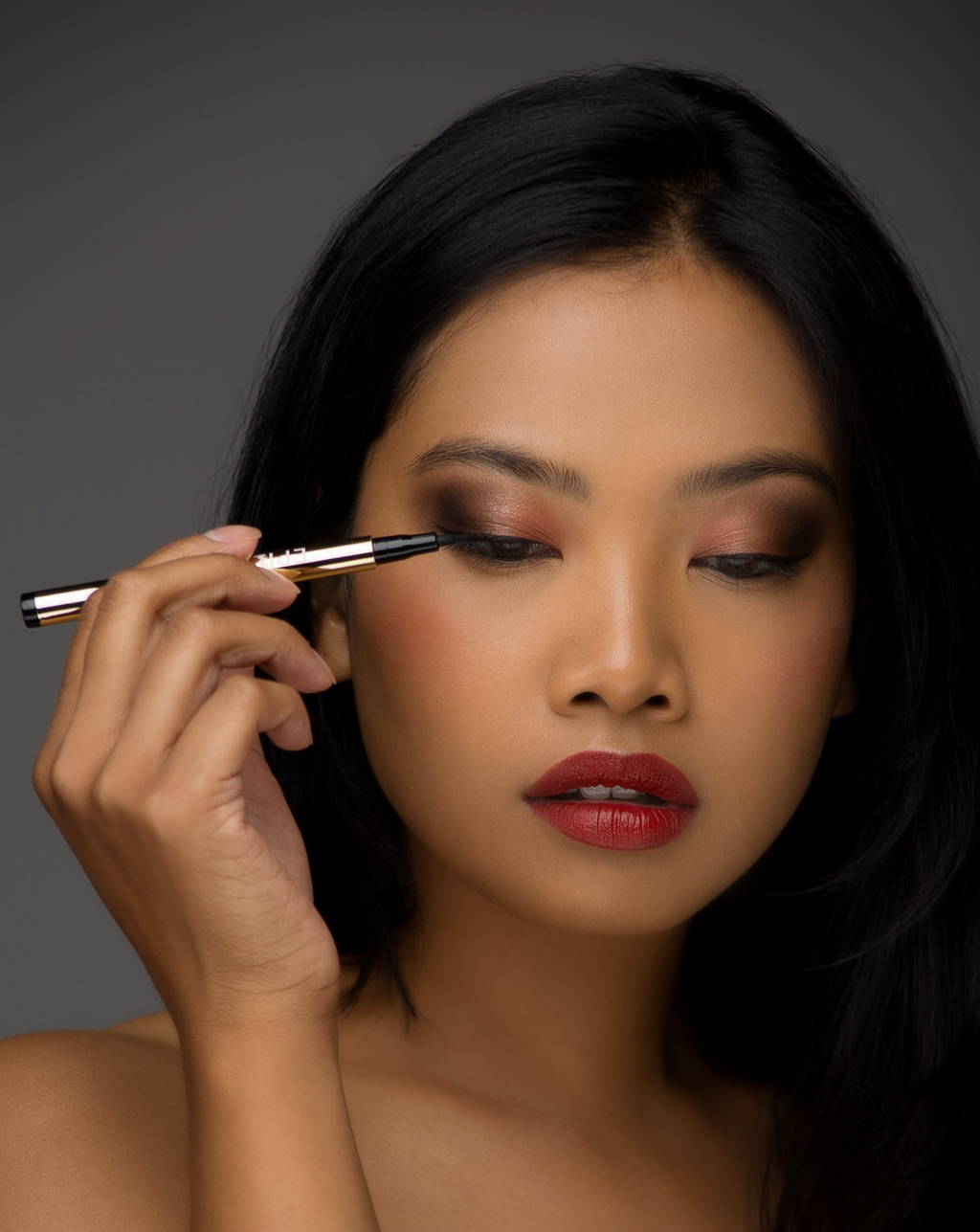 EpiLynx Waterproof Liquid Eyeliner – 10 Bold & Shimmer Shades